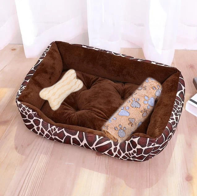 Aura Base - Candy-Colored Warm Pet Kennel, Square Nest Bed for Small and Medium Dogs.