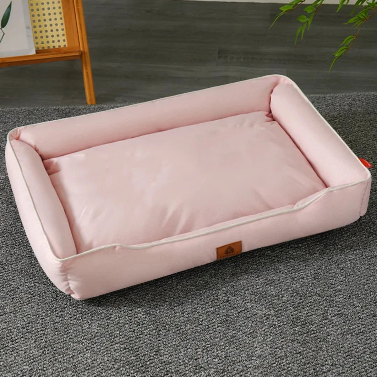 AURABASE /All Season Square Luxury Pet Bed, Bite-Resistant and Waterproof