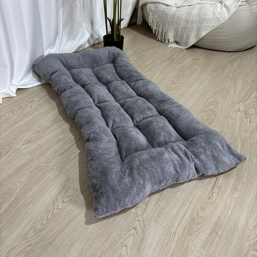AURABASE - Extra Large Plush Dog Bed, Super Soft Pet Sofa and Crate Mat (120*60cm).
